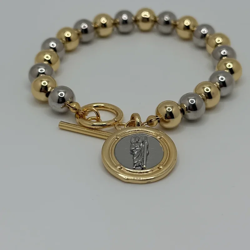 Beaded bracelet with Saint Benedict medal and toggle clasp