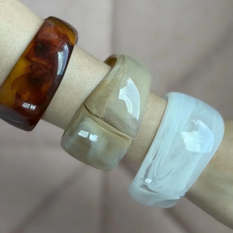 Brazalete ancho  – Carey