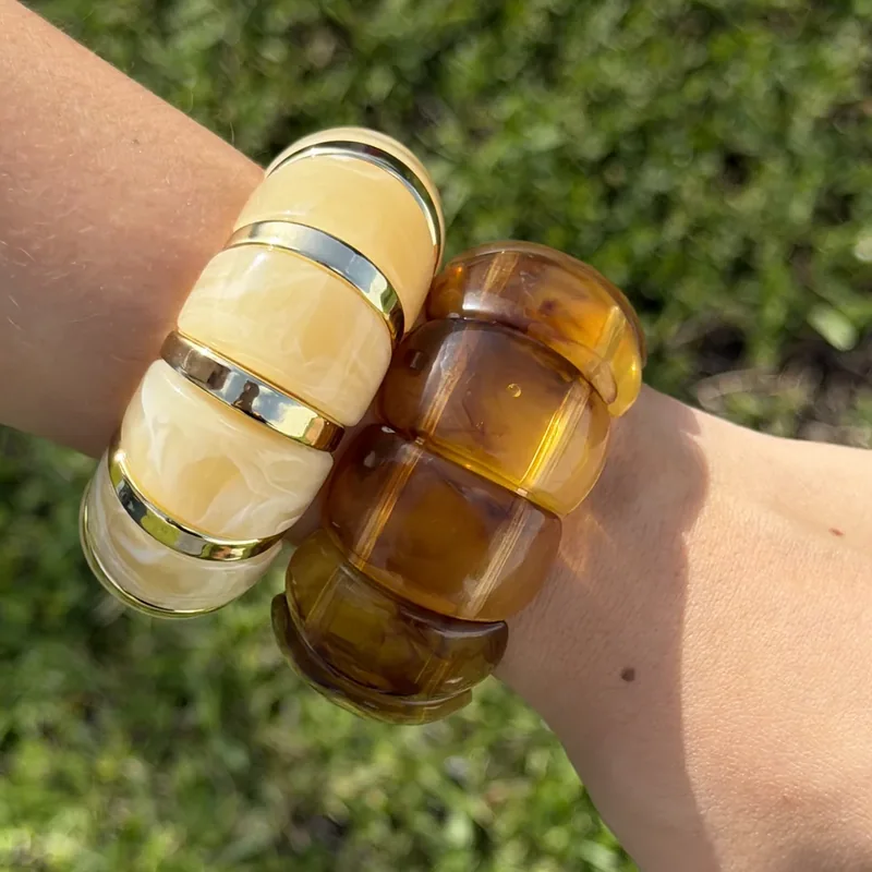 Brazalete elástico segmentad0 – Ámbar